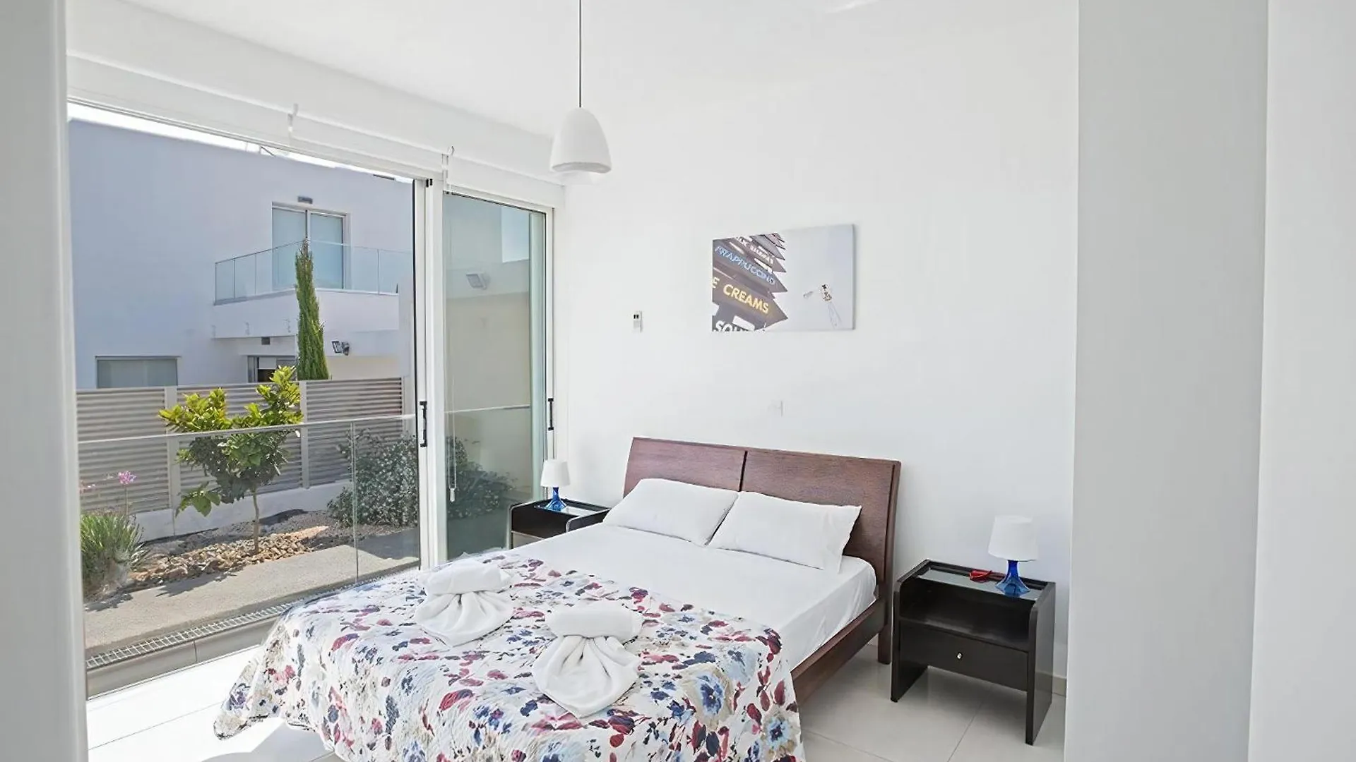 Villa Ochosto Selene - Stunning 5 Bedroom Protaras Villa With Private Pool - Close To The Beach