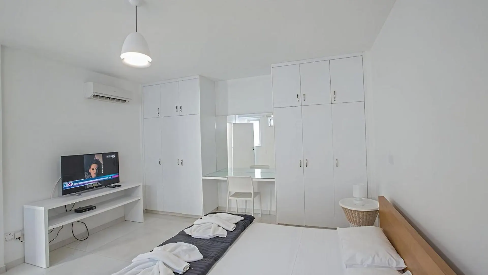 Villa Ochosto Selene - Stunning 5 Bedroom Protaras Villa With Private Pool - Close To The Beach
